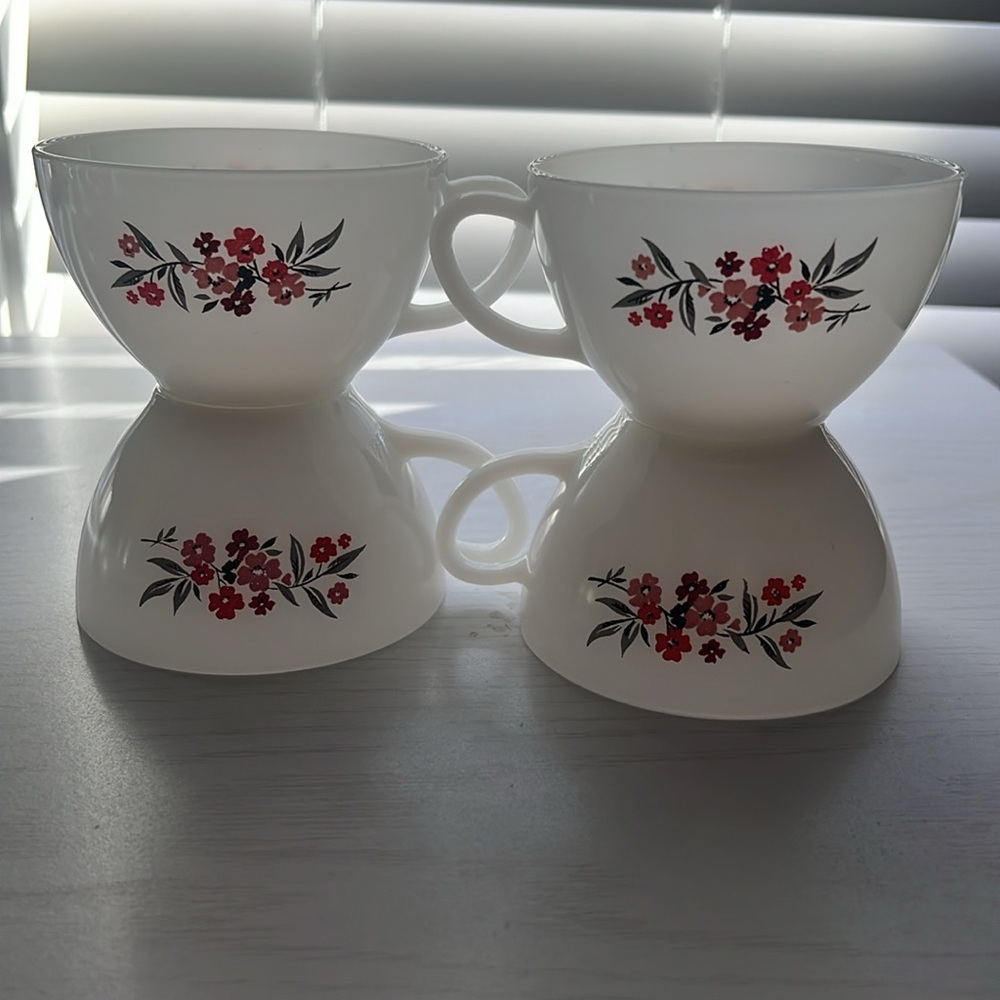 Primrose Tea Set - Picture 6 of 7